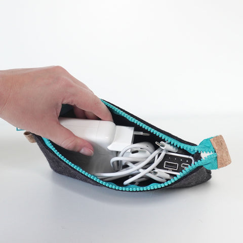 Pencil case anthracite-azure | MISK