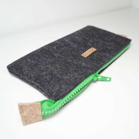Pencil case anthracite-green | MISK