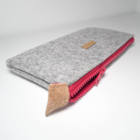 Pencil case light gray-red | MISK