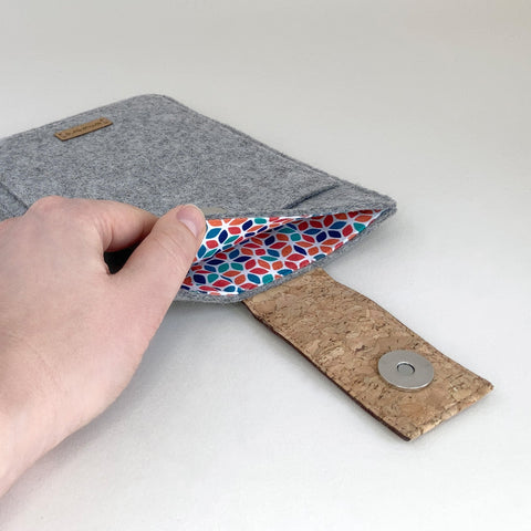 Case for reMarkable 1 | with magnetic closure and extra compartment | light gray - Colorful | model "HAKA"