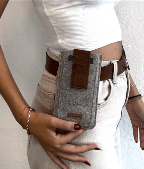 Handy belt bag for iPhone 16 Plus | with magnetic closure and card compartment | anthracite | model CLIP