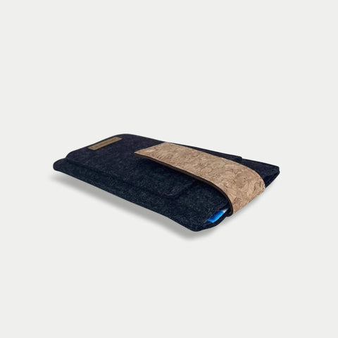 Cell phone case for iPhone 12 | with magnetic closure and extra compartment | anthracite - Shapes | Model HAKA