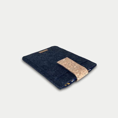 Case for reMarkable Paper Pro Move | with magnetic closure and extra compartment | anthracite - Bloom | model "HAKA"