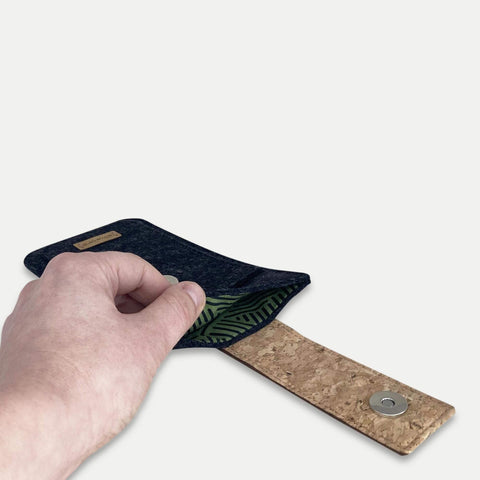 Cell phone case for iPhone 14 Pro | with magnetic closure and extra compartment | anthracite - Stripes | model HAKA