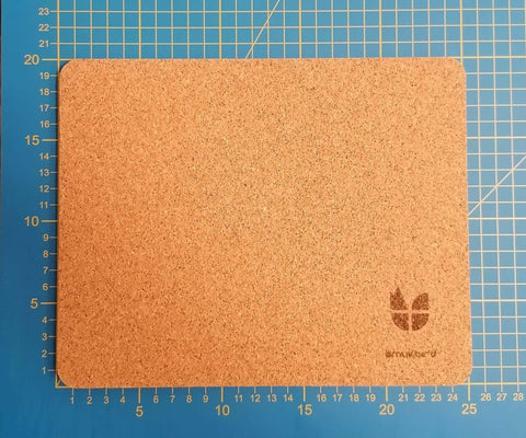 Mousepad made of felt and cork | 20x25cm | light grey