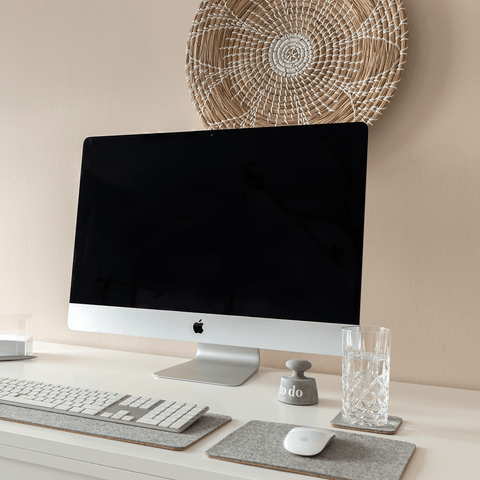 Mousepad made of felt and cork | 20x25cm | light grey