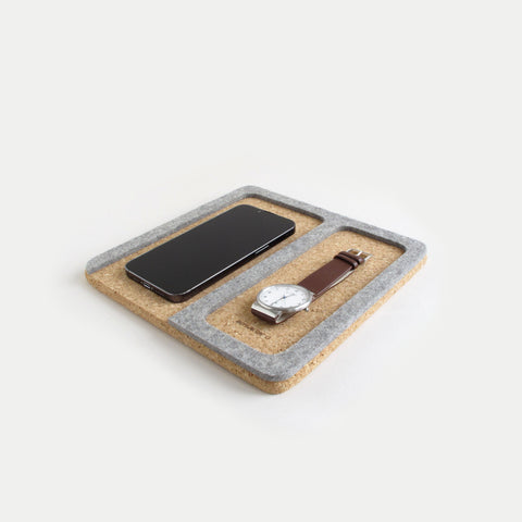 Organizer for mobile phone, glasses, notepad, watch & Co. | made of felt and cork | light grey