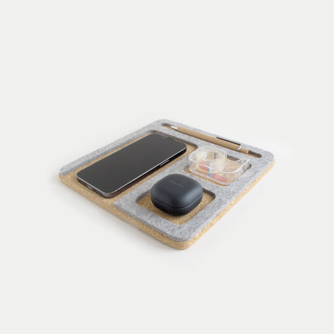 Organizer for mobile phone, notepad, pen, keys etc. | made of felt and cork | light grey