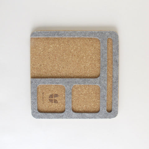 Organizer for mobile phone, notepad, pen, keys etc. | made of felt and cork | light grey