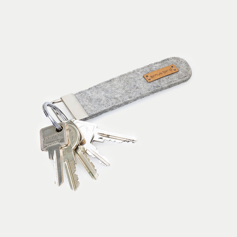 Felt keychain | light gray