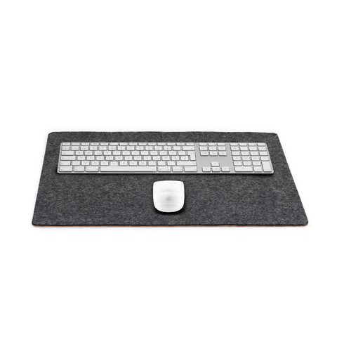 Desk pad made of felt and cork | 38x50cm | anthracite