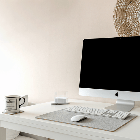 Desk pad made of felt and cork | 38x50cm | light grey