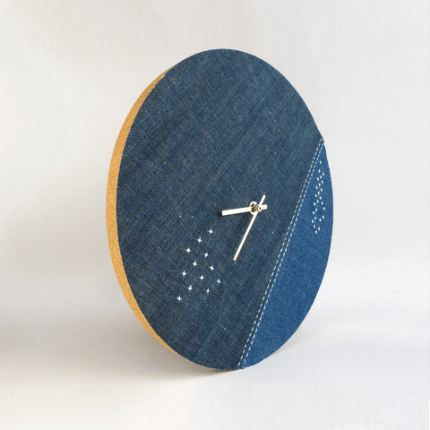 Wall clock Wabi Sabi Denim round 30 cm | Denim - Gold | Design: Yokohama