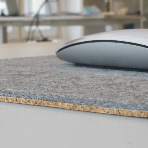 Mousepad made of felt and cork | 20x25cm | light grey