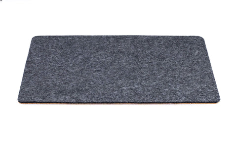 Mat for MacBooks made of felt and cork | 26x38cm | anthracite