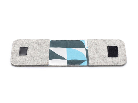 EC card case made of felt | light gray - Shapes