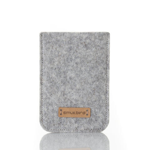 EC card case made of felt | light grey