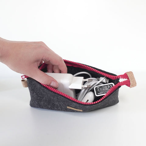 Pencil case anthracite-red | MISK