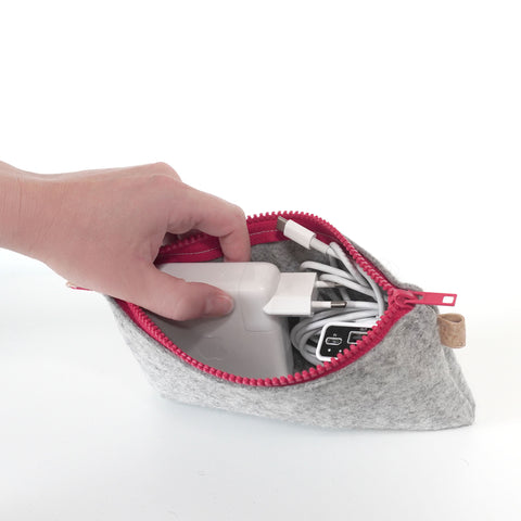 Pencil case light gray-red | MISK
