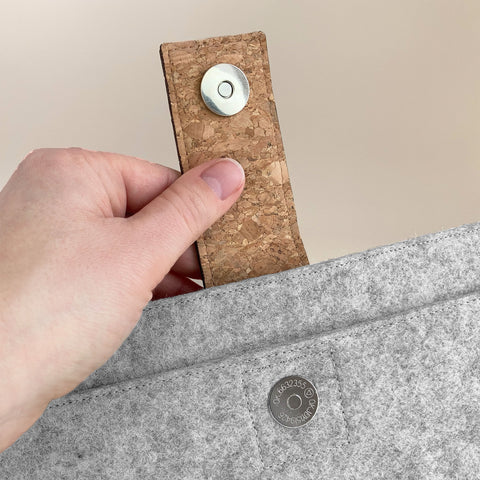 custom tablet case | with magnetic closure and extra compartment | light gray - tracks | Model "HAKA"