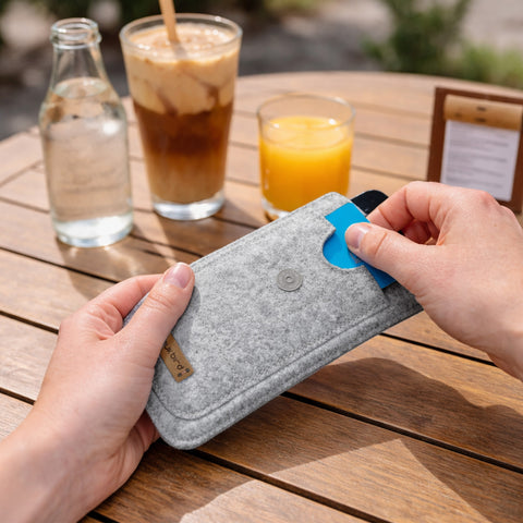 custom-made cell phone case | with magnetic closure and extra compartment | light gray - Shapes | model HAKA