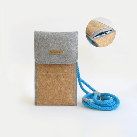 Shoulder bag for Fairphone 4 | made of felt and organic cotton | light gray - shapes | Model KEDJA