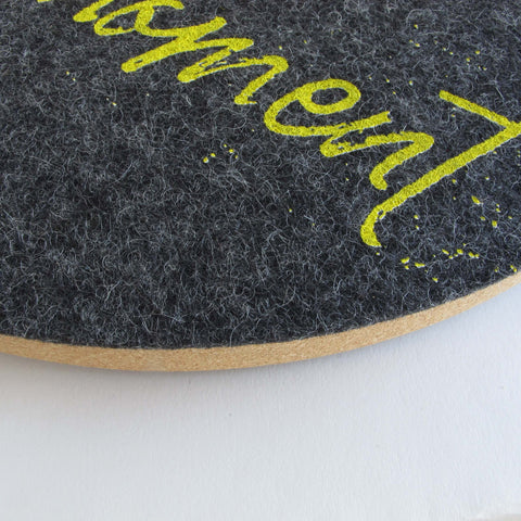 Felt and cork wall clock 30 cm | Design "Moment" by Anja Streese