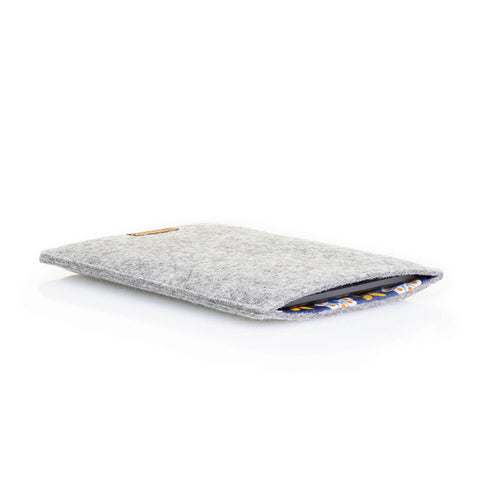 Case for Onyx Boox Note 2 | made of felt and organic cotton | light gray - bloom | Model "LET"