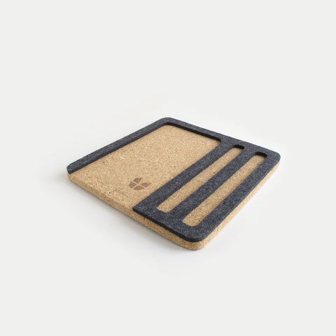 Organizer for cell phone, notepad & pens | made of felt and cork | anthracite