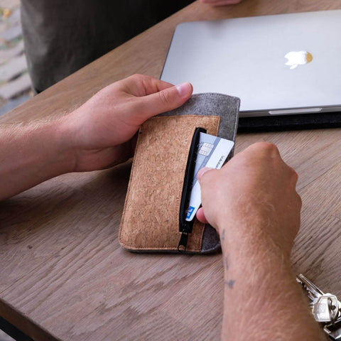 Mobile phone case with card compartment for Xiaomi 13 Ultra | light gray - shapes | Model "ZIP"