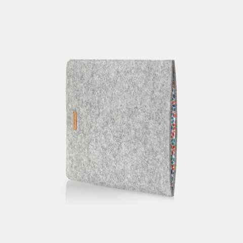 Sleeve for iPad Pro 12.9" - 6th gen | made of felt and organic cotton | light grey - colorful | "LET" model