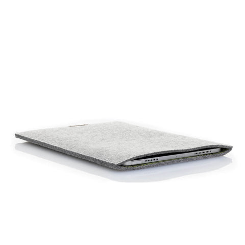 Case for Galaxy Tab A7 Lite | made of felt and organic cotton | light gray - stripes | model "LET"