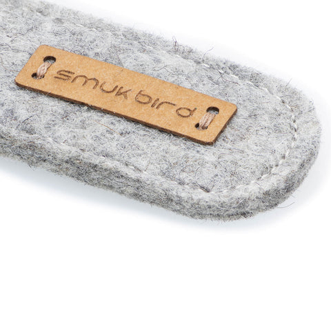 Felt keychain | light gray